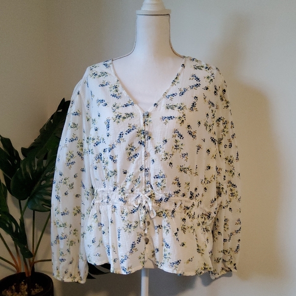 Time and Tru Tops - Time and Tru Floral Drawstring Blouse -